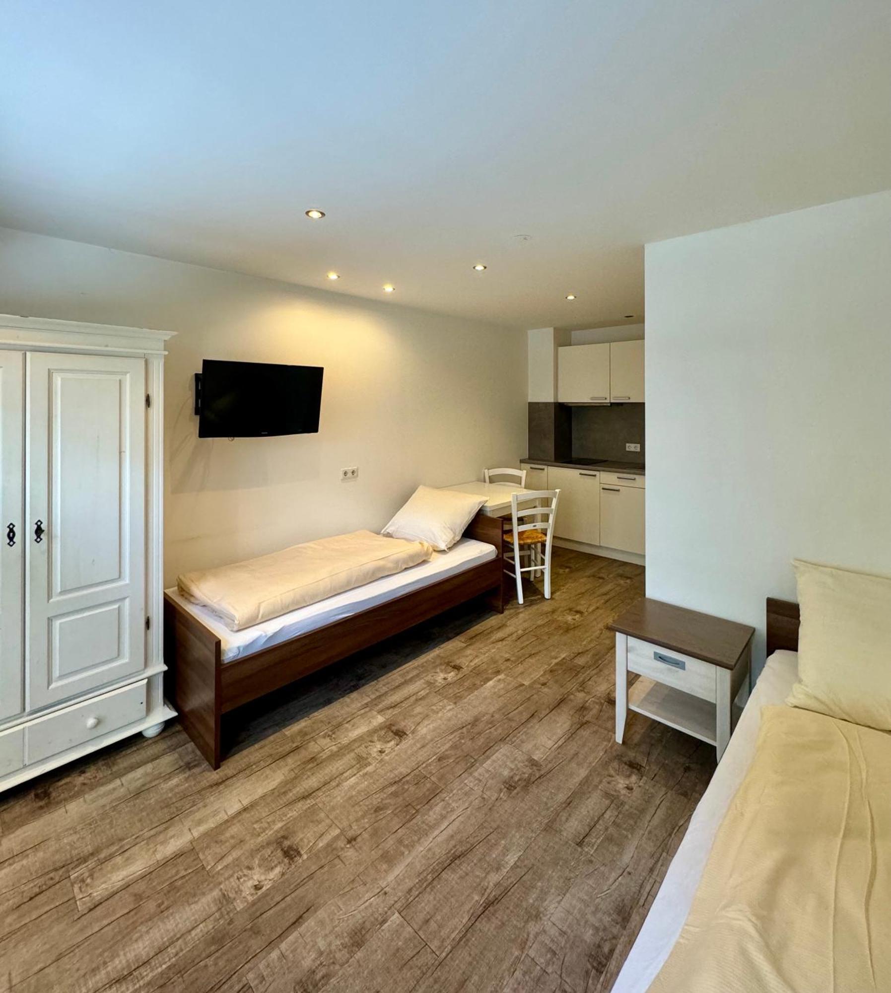 Skill Mountain Lodge - Ski Und Bike Hostel Im Sommer Mit Joker Card Saalbach-Hinterglemm Dış mekan fotoğraf