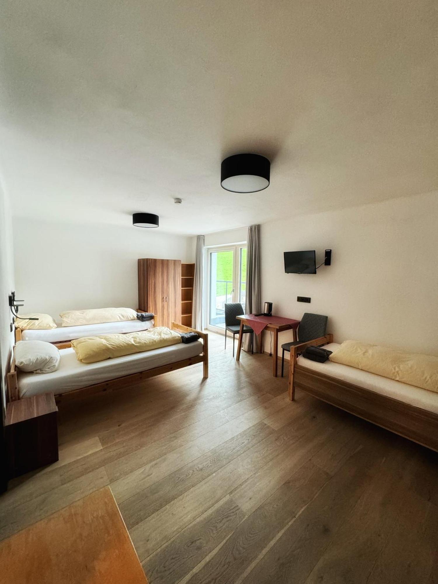Skill Mountain Lodge - Ski Und Bike Hostel Im Sommer Mit Joker Card Saalbach-Hinterglemm Dış mekan fotoğraf